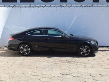 Mercedes Klasa C W205 Coupe Facelifting 1.6 180 156KM 2020 Mercedes C C 180, Salon Polska, Skóra, Navi, zdjęcie 5