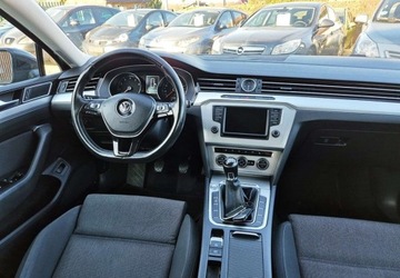 Volkswagen Passat 2015 Volkswagen Passat Variant BENZYNA nawigacja NAWIGACJA 2x PDC super ok, zdjęcie 32