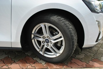 Ford Focus IV Hatchback 1.5 EcoBlue 95KM 2019 Ford Focus TrendEdition 1,5 EcoBlue 95KM ASO Gwar, zdjęcie 30