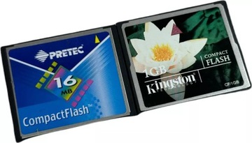 КАМЕРА HP PHOTOSMART C200 ДВЕ КАРТЫ В ВИНТАЖНОМ НАБОРЕ