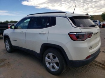 Jeep Compass II 2018 Jeep Compass 2018 JEEP COMPASS LATITUDE silnik 2.4 L 2.4 Benzyna 180KM, zdjęcie 2