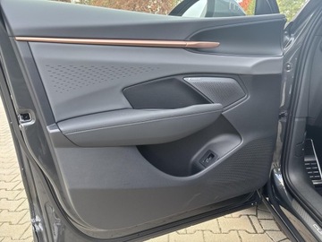 Cupra Terramar SUV 1.5 eTSI 150KM 2025 Cupra Terramar 1.5 eTSI 150 KM 7-biegowa automatyc, zdjęcie 9