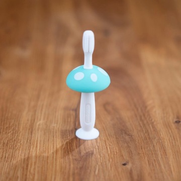 OUTLET - Зубная щетка Green Mushroom 3в1