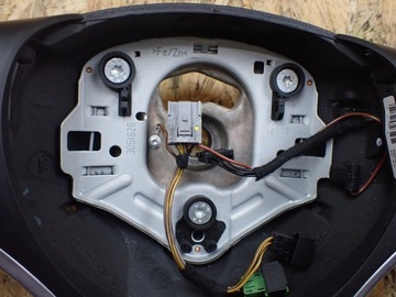 МНОГОФУНКЦИОНАЛЬНЫЙ РУЛЕВОЙ BMW 316D E91 LIFT EUROPA 6795574