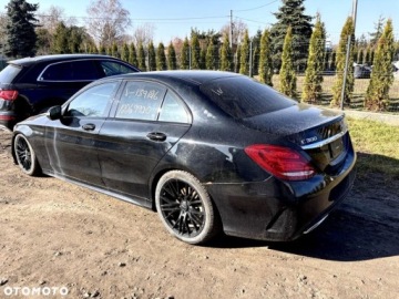 Mercedes Klasa C W205 2016 Mercedes-Benz Klasa C Mercedes-Benz Klasa C 300 7G-TRONIC Exclusive 2.0, zdjęcie 1
