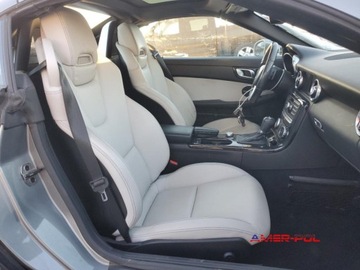 Mercedes SLK R172 2015 Mercedes-Benz SLK 2015 r., 1,8 L 250 1.8 Benzyna 201KM, zdjęcie 9