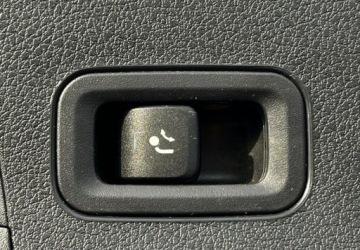 Mercedes CLA C118/X118 Shooting Brake 2.0 200d 150KM 2021 Mercedes-Benz CLA AMG 4Matic Duza Navi FV 23 2.0 Diesel 150KM, zdjęcie 14