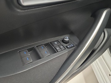 Toyota Corolla XII Sedan Facelifting 1.5 VVT-i 125KM 2023 Toyota Corolla 1.5 Comfort MS Seria E21 (2019-) To, zdjęcie 19