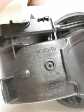 Корпус крышки топливного бака Opel Insignia A OE 95358599