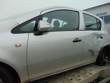 DVEŘE LEVÉ LEVÝ PŘEDNÍ OPEL CORSA D Z157 5D