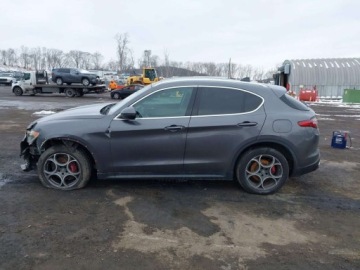 Alfa Romeo Stelvio SUV 2.0 Turbo 280KM 2019 Alfa Romeo Stelvio 2019 ALFA ROMEO STELVIO AWD 2.0 Benzyna 280KM, zdjęcie 3