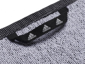 Ręcznik adidas Towel S czarny DH2860