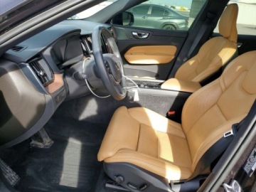 Volvo XC60 II 2021 Volvo XC 60 VOLVO T5 benzyna 2.0 Benzyna 320KM, zdjęcie 5