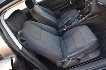 Audi A3 8P Hatchback 3d 1.6 102KM 2008 Audi A3 1.6MPi 102KM Manual 2008r. lift Climatroni, zdjęcie 22