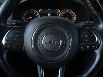 Jeep Renegade SUV Facelifting 1.3 GSE T4 Turbo 150KM 2018 Jeep Renegade 1.3 T-GDI, Salon Polska, Serwis ASO, zdjęcie 17