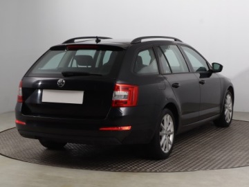 Skoda Octavia III Kombi 2.0 TDI 150KM 2016 Skoda Octavia 2.0 TDI, Salon Polska, DSG, VAT 23%, zdjęcie 4