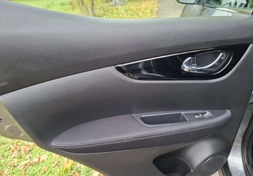 Nissan Qashqai II Crossover Facelifting 1.3 DIG-T 140KM 2021 Nissan Qashqai Nissan Qashqai 1.3 Benzyna 140KM, zdjęcie 31