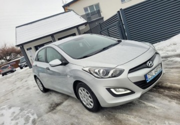 Hyundai i30 II Wagon 1.4 CVVT 100KM 2013 Hyundai i30 Swiezo sprowadzony. TUV 12 27. niski przebieg zarejestrowany, zdjęcie 18