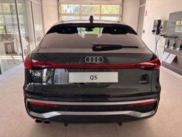 Audi 2025 AUDI Q5 TDI quattro S line Sportback Suv 2.0 (204KM) 2025, zdjęcie 1