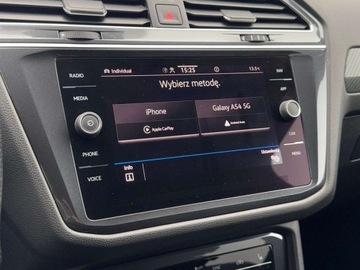 Volkswagen Tiguan Allspace SUV 2.0 TDI 200KM 2021 Volkswagen Tiguan Allspace LED Matrix HAK Keyless R-Line Tempomat Android, zdjęcie 28