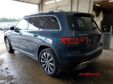 Mercedes GLB 2022 Mercedes-Benz GLB 2022 r., 2,0L 4 MATIC 2.0 Benzyna 221KM, zdjęcie 3