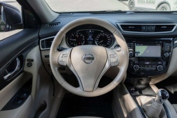 Nissan X-Trail III Terenowy dCi 130KM 2014 Nissan X-Trail Skory, panorama, kamery 360, 4x4, 7 miejsc, blad w CEPiKu, zdjęcie 17