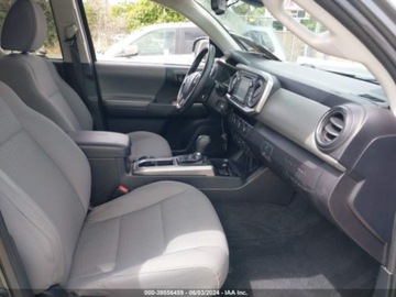 Toyota Tacoma II 2018 Toyota Tacoma Toyota Tacoma SR5 Double Cab 5 Bed V6 4x2 AT (Natl) 3.5, zdjęcie 8