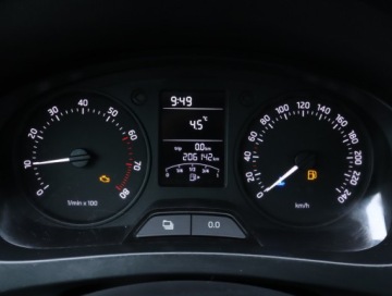 Skoda Rapid II Spaceback 1.2 MPI 75KM 2014 Skoda Rapid Spaceback 1.2 MPI, Salon Polska, GAZ, zdjęcie 10