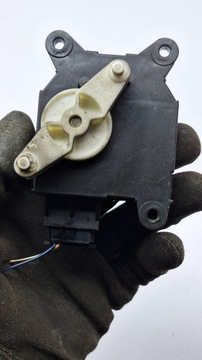 MOTOREK RADIÁTORU OPEL SIGNUM I 006972T