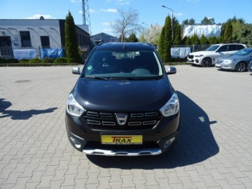 Dacia Lodgy Minivan Facelifting 1.3 TCe 130KM 2022 Dacia Lodgy 1.3 Tce 130KM STEPWAY, zdjęcie 2