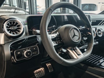 Mercedes Klasa A W177/V177 Hatchback AMG Facelifting 2.0 A35 306KM 2026 35 4M Pakiet AMG Premium + Pakiet AMG Night + Kamera 360, zdjęcie 5