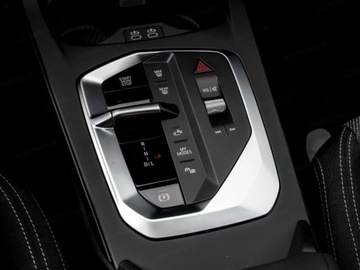 BMW Seria 1 F70 2025 BMW Seria 1 116 Sport Hatchback 1.5 (122KM) 2025, zdjęcie 11