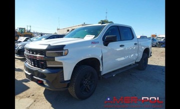 Chevrolet Silverado II 2020 Chevrolet Silverado _1500_Custom Trail Boss_4x4_5.3 L 5.3 Benzyna 355KM, zdjęcie 1