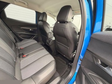 Peugeot 3008 II Crossover Facelifting  1.5 BlueHDi 130KM 2022 Peugeot 3008 1.5 BlueHDi 130KM EAT8 Allure Pack 2022r Mozliwa zamiana!, zdjęcie 10
