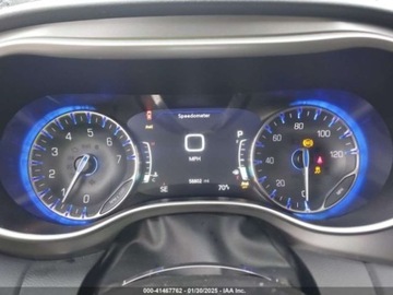 Chrysler Pacifica II 2023 Chrysler Pacifica 2023 Chrysler Pacifica Touring L FWD 3.6 Benzyna 287KM, zdjęcie 6