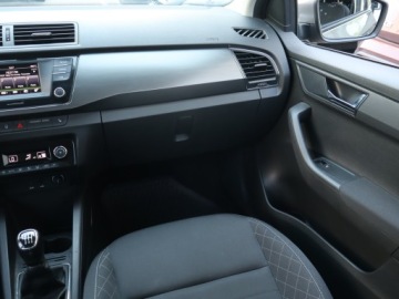 Skoda Fabia III Kombi 1.0 TSI 110KM 2018 Skoda Fabia 1.0 TSI, Salon Polska, VAT 23%, Klima, zdjęcie 7