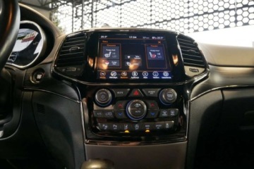 Jeep Grand Cherokee IV Terenowy Facelifting 2016 3.6 286KM 2019 Jeep Grand Cherokee Limited X 3.6 Pentastar V6 286KM Panorama Radar Cam Sk, zdjęcie 24