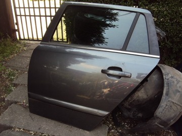 DVEŘE ASTRA III H KOMBI KOMPLETNÍ LEVÉ ZADNÍ Z177