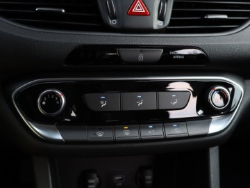 Hyundai i30 III Wagon Facelifting 1.0 T-GDI 120KM 2022 Hyundai i30 1.0 T-GDI, Salon Polska, Serwis ASO, zdjęcie 16