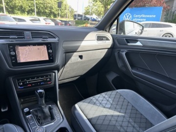 Volkswagen Tiguan Allspace SUV Facelifting 2.0 TSI 190KM 2022 Volkswagen Tiguan Allspace R-Line | Hak | Kamera |, zdjęcie 19