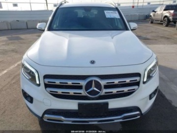 Mercedes GLB 2021 Mercedes-Benz GLB 250 2021 2.0 Benzyna 221KM, zdjęcie 7