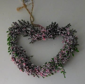 Украшение, головной убор, сердце кулона