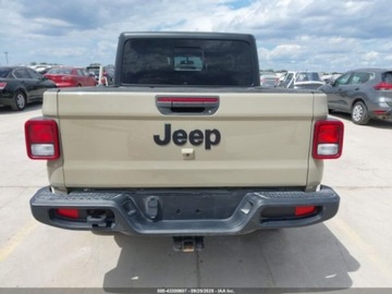 Jeep Gladiator 2022 Jeep Gladiator Altitude 2022 3.6l 3.6 Benzyna 285KM, zdjęcie 4