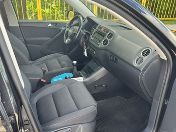 Volkswagen Tiguan I SUV 2.0 TDI CR DPF BlueMotion 110KM 2011 Volkswagen Tiguan Zarejestrowany Team Bluemotion, zdjęcie 6
