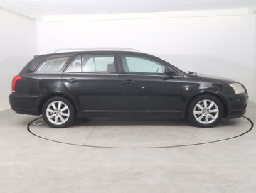 Toyota Avensis II Kombi 2.0 D-4D 116KM 2004 Toyota Avensis 2.0 D-4D, Klima, Klimatronic,ALU, zdjęcie 5