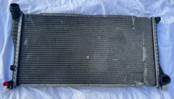 BMW E38 E39 CHŁODNICA WODY 8MK376712394 2247345