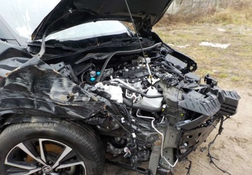 Toyota C-HR II 2024 Toyota C-HR 2.0-200KM-Hybryda Okazja 2.0 Hybryda 200KM, zdjęcie 3