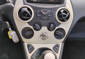 Ford Ka III 1.2 Duratec 69KM 2009 Ford KA 2009r, 1.2 Benzyna. Delikatnie uszkodzony przod. Jezdzi. 1.2 70KM, zdjęcie 13