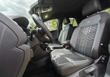 Volkswagen T-Roc I SUV Facelifting 1.5 TSI ACT 150KM 2025 Volkswagen T-Roc R-Line Pakiety, ACC, Kamera, Podgrzewane fotele, KEYLESS, zdjęcie 7