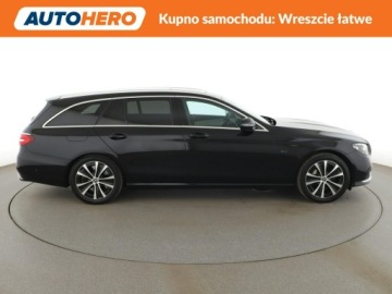 Mercedes Klasa E W213 Limuzyna Plug-in Facelifting 2.0 300de 306KM 2020 Mercedes E 300 FV23% PHEV jasne dkóry virtual, zdjęcie 8